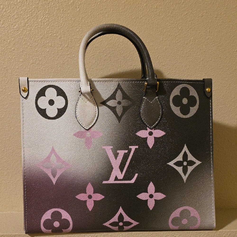 Fashion Ombre Gray and Pink Tote